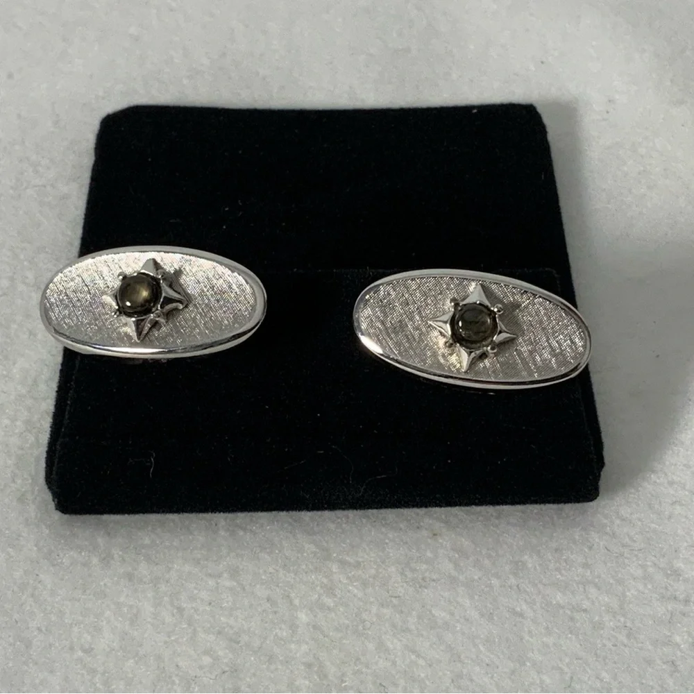 SWANK Silver Cufflinks with Gray Quartz Stone Matching Tie Clip Set